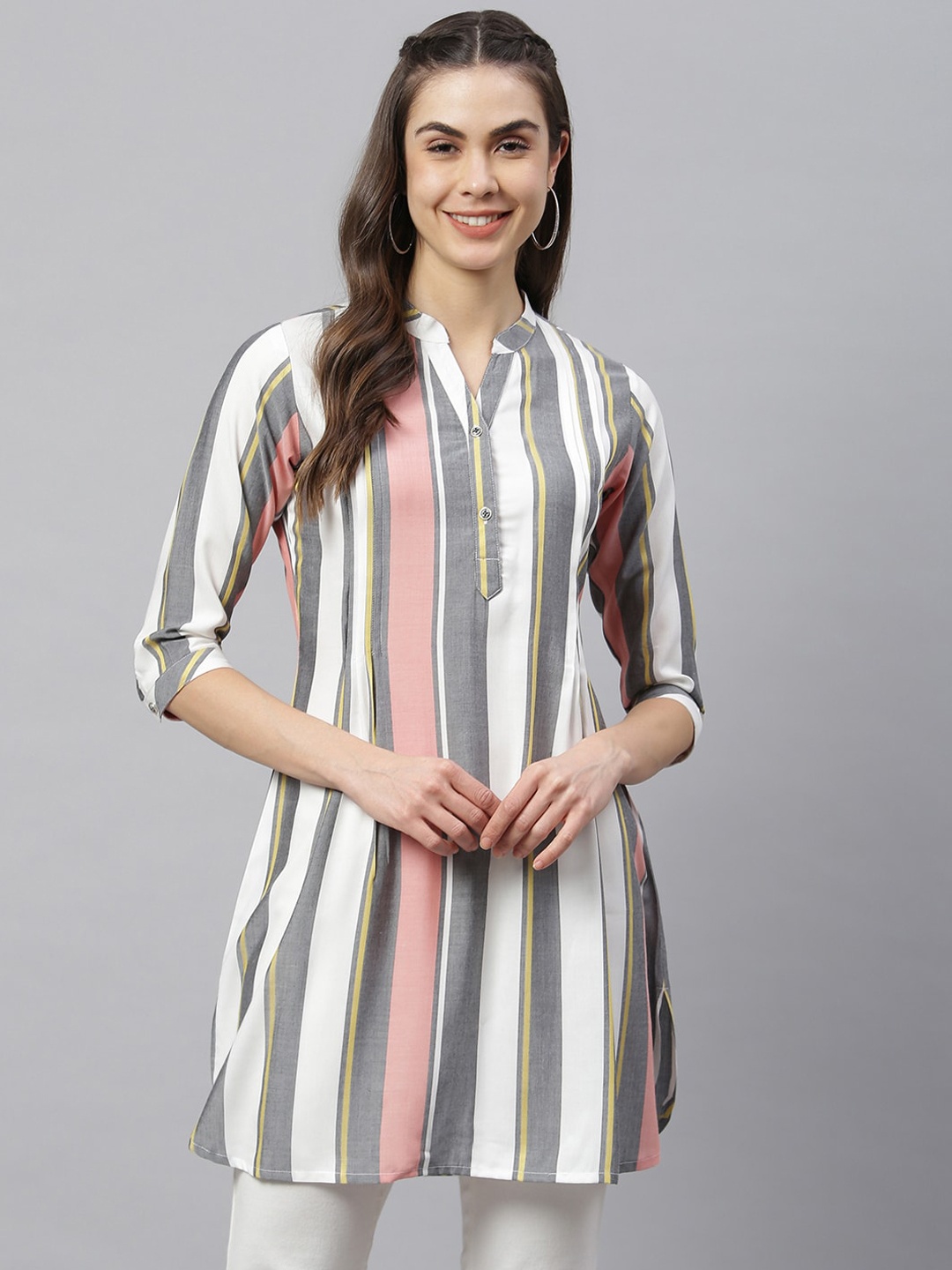 

HK colours of fashion Women White & Grey Striped Kurta
