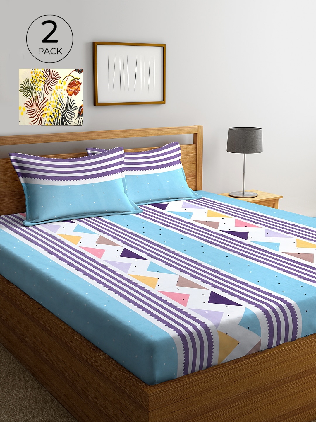 

KLOTTHE Blue & White Geometric 210 TC 2 King Bedsheet with 4 Pillow Covers
