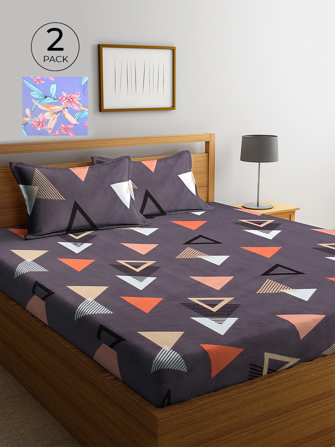 

KLOTTHE Grey & Purple Geometric 210 TC 2 King Bedsheet with 4 Pillow Covers