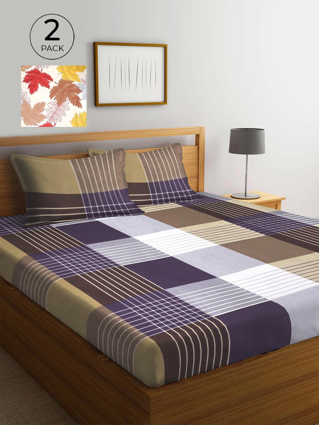 KLOTTHE Set of 2 Multi Geometric 300 TC King Bedsheet with 4 Pillow Covers