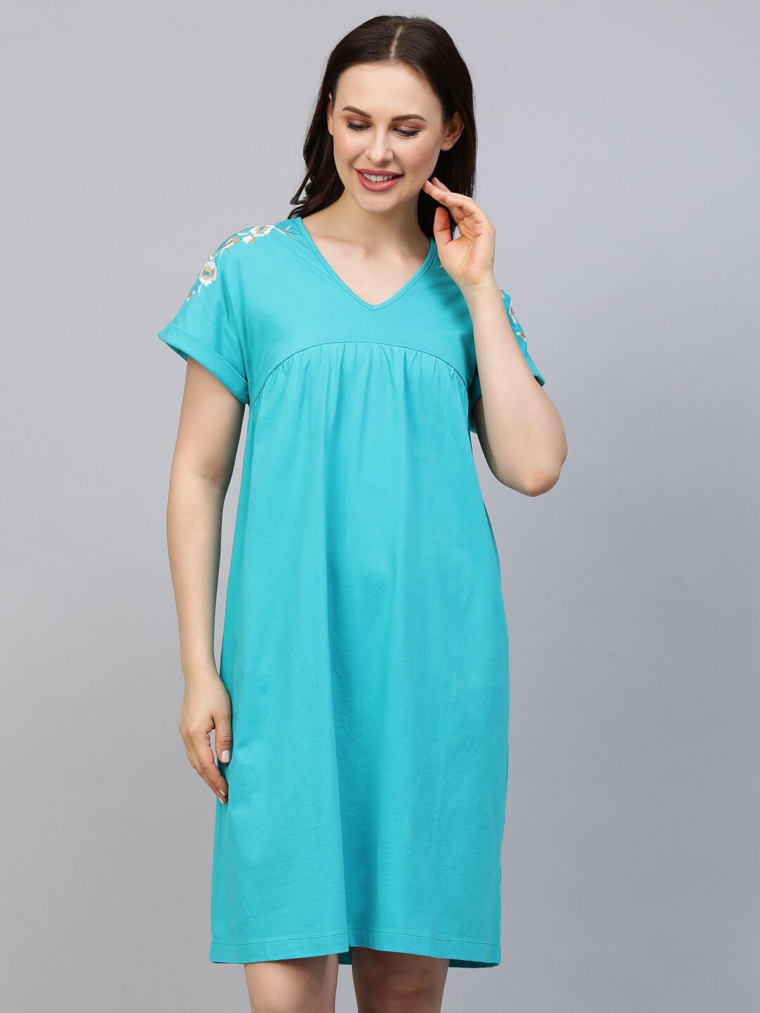 

Chemistry Sea Green Embroidered Nightdress