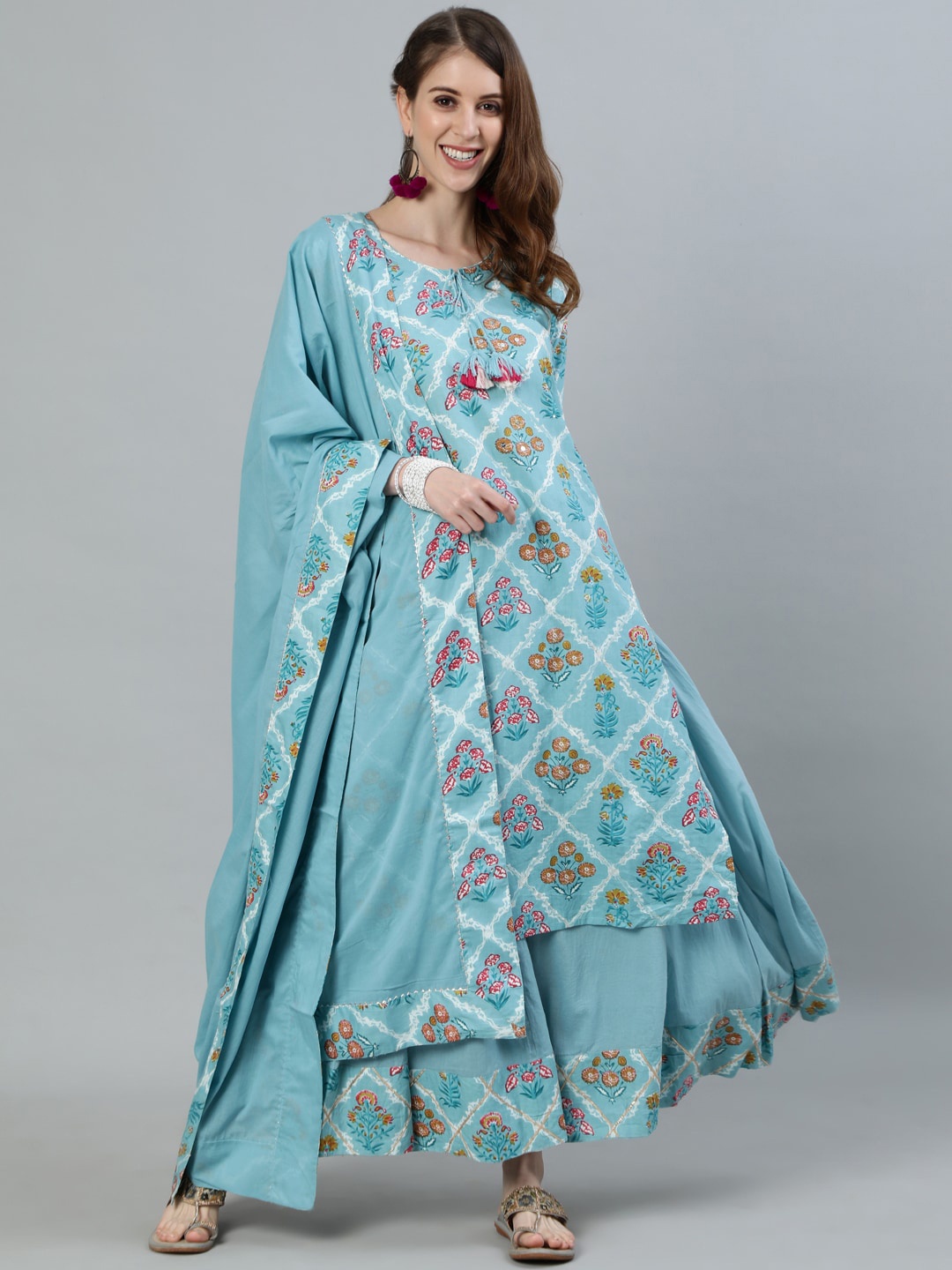 

Ishin Women Blue Floral Printed Pure Cotton Kurta with Sharara & With Dupatta