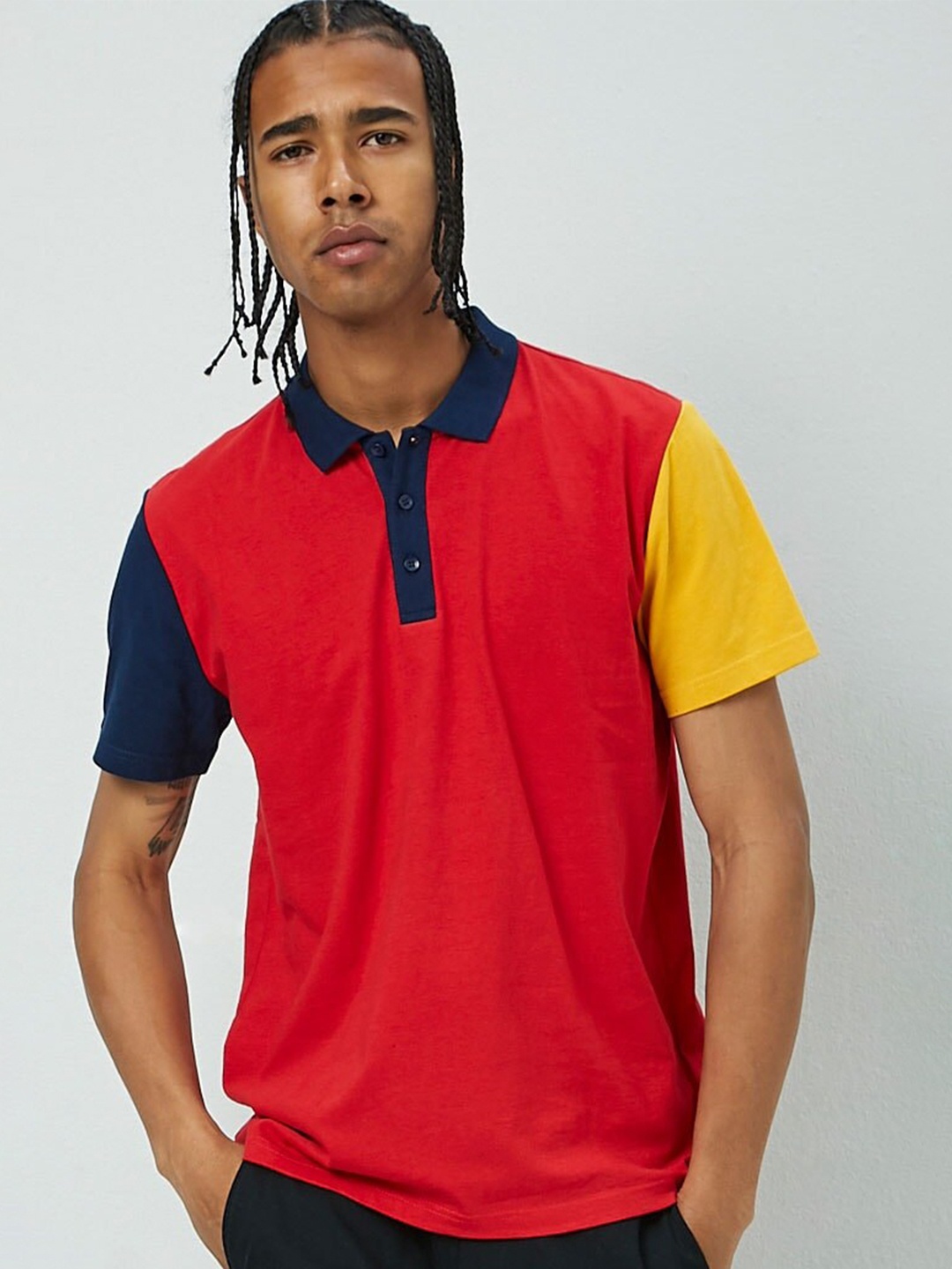 

FOREVER 21 Men Red Navy Blue Colourblocked Polo Collar Cotton Pure Cotton T-shirt