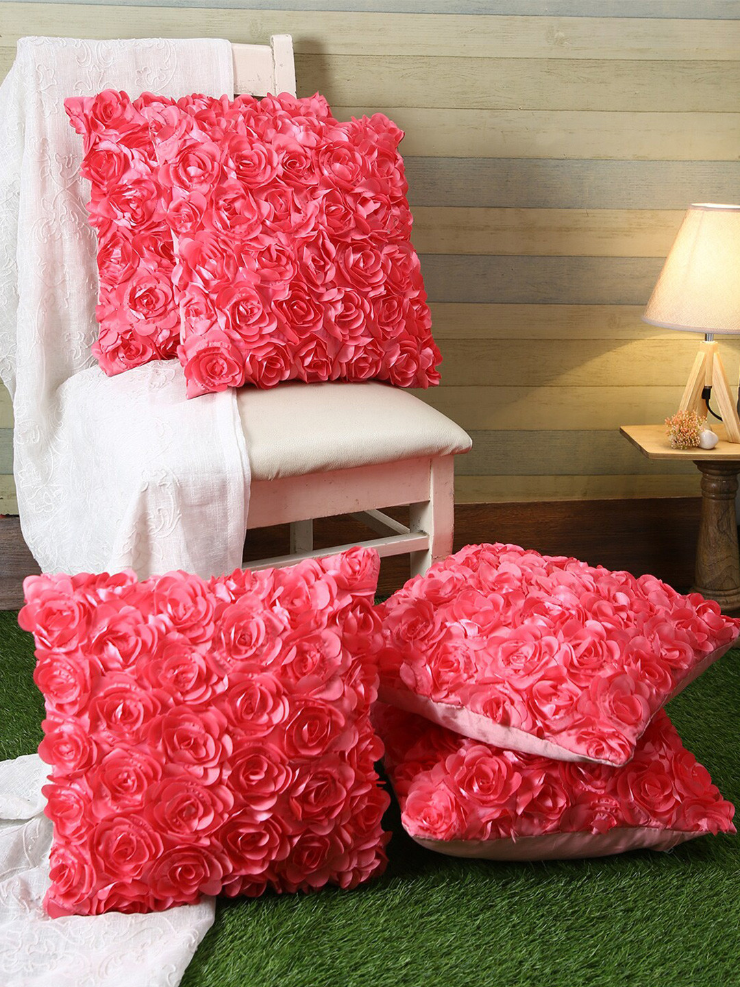 

ROMEE Set Of 5 Pink Floral Square Cushion Covers