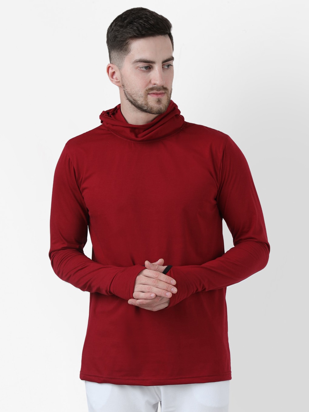 

PAUSE SPORT Men Maroon Turtle Neck Slim Fit T-shirt