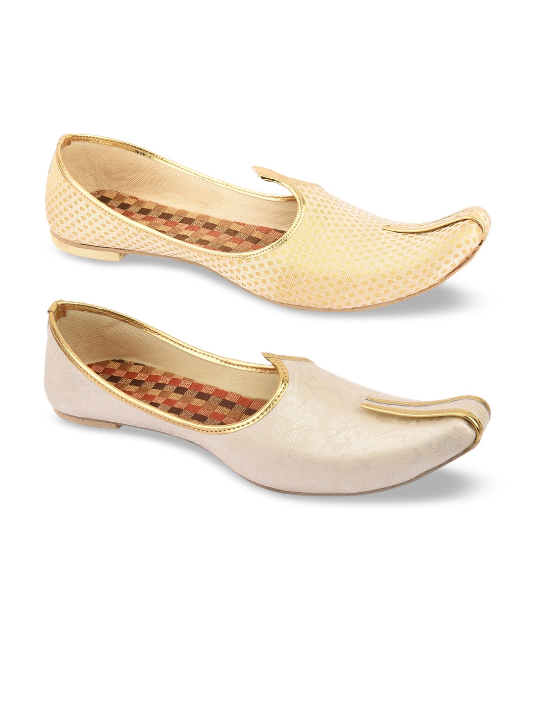 

DESI COLOUR Men Set of 2 Cream & Gold Woven Design Mojaris