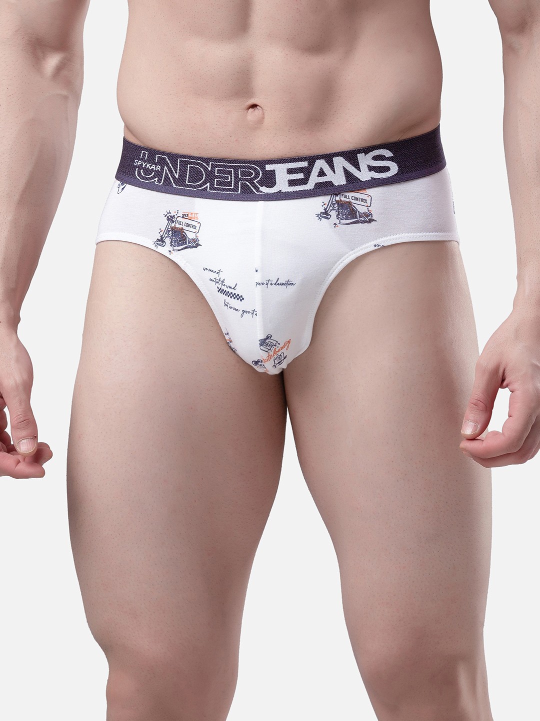 

UnderJeans by Spykar Men White & Black Printed Cotton Briefs UJMBRPBS027