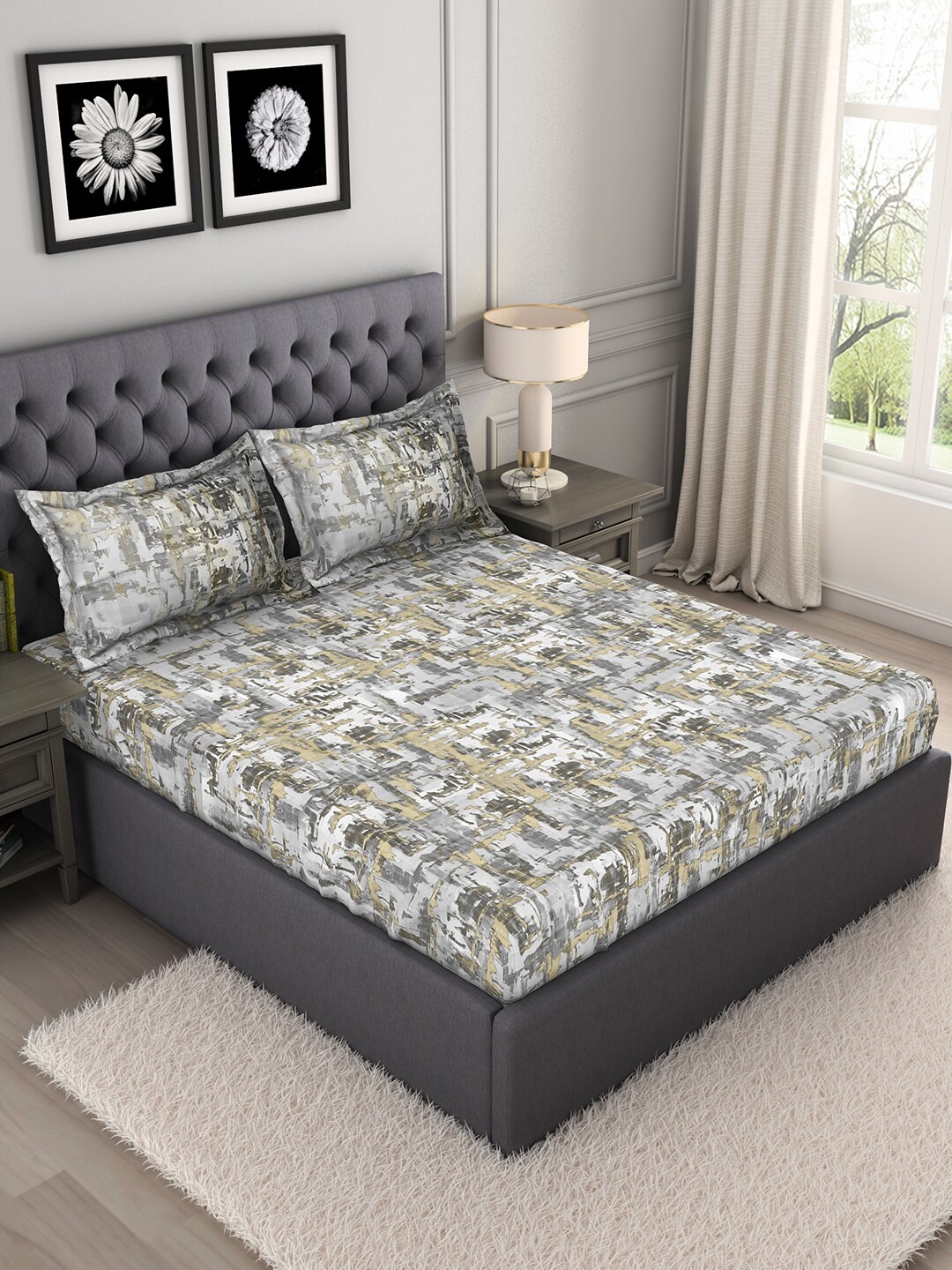 

SPACES Bamboo Grey & Off White 210 TC King Bedsheet with 2 Pillow Covers