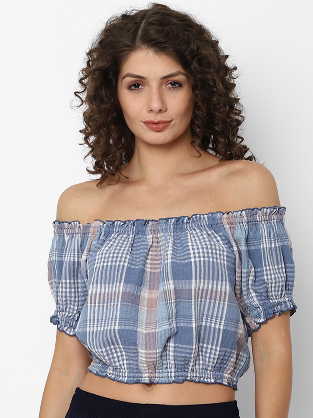 

AMERICAN EAGLE OUTFITTERS Blue Checked Off-Shoulder Bardot Crop Top