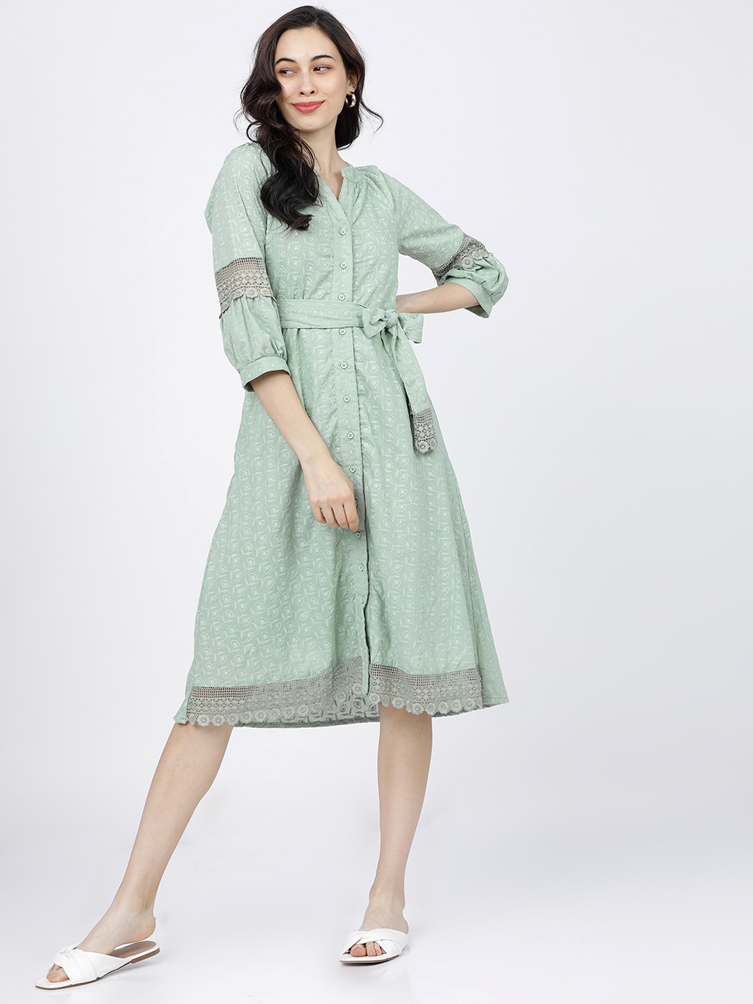 

Tokyo Talkies Green A-Line Midi Dress