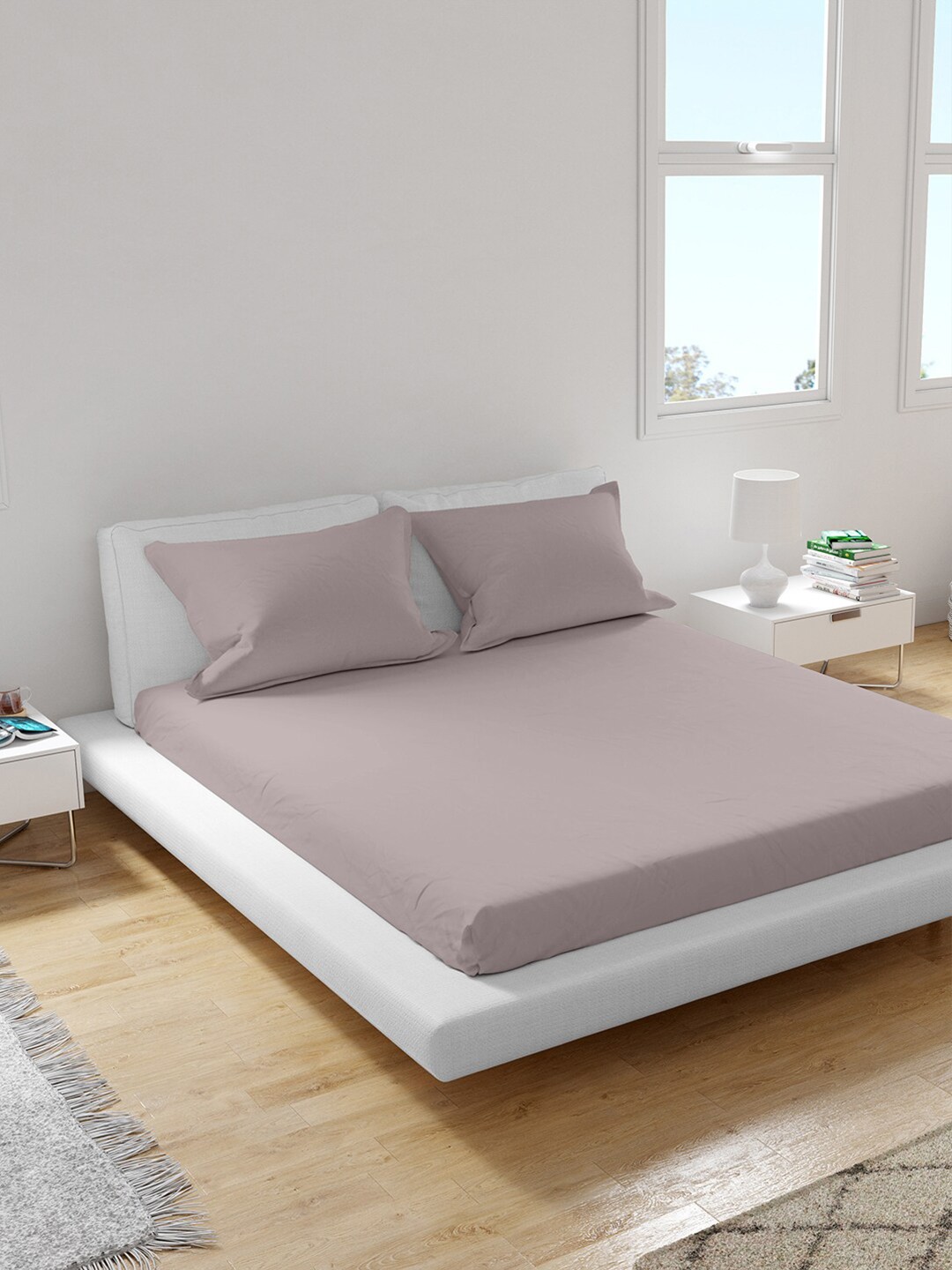 

Himeya Mauve 200 TC King Sustainable Bedsheet with 2 Pillow Covers