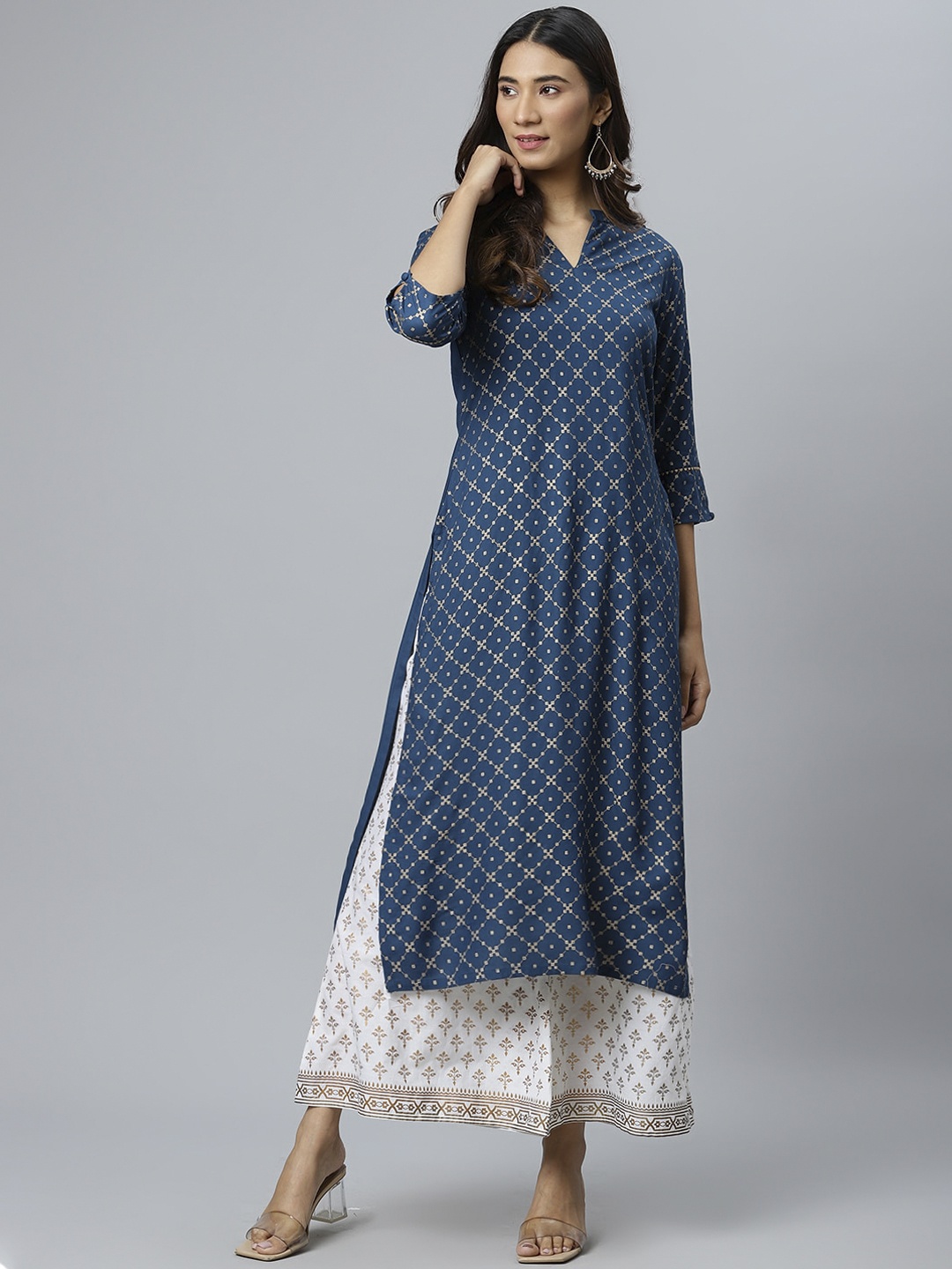

Gerua By Libas Women Blue Gold-Toned Printed Straight Kurta