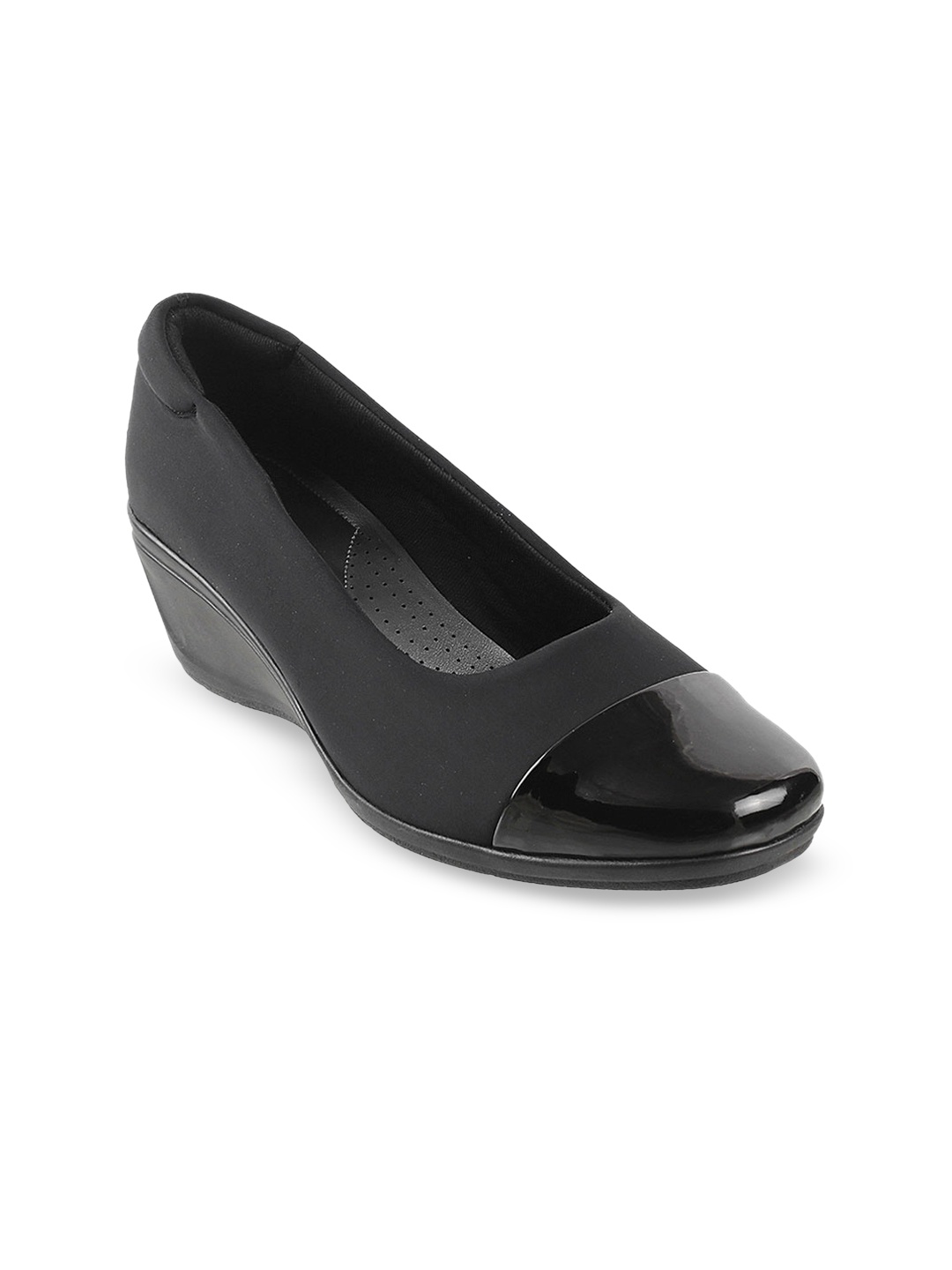 

Metro Women Black Wedge Pumps