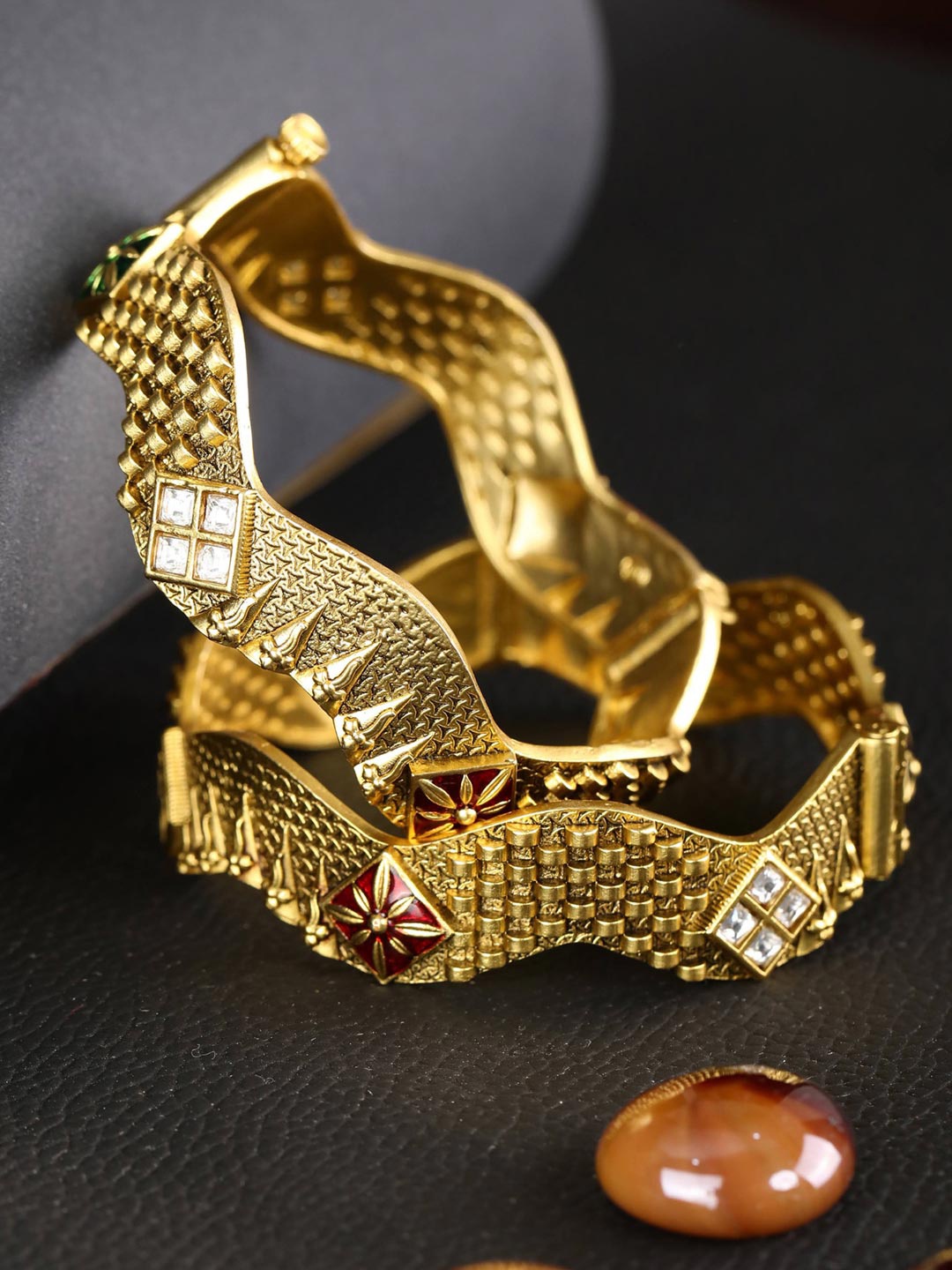 

Priyaasi Set Of 2 Gold-Plated White Stone-Studded Handcrafted Bangles