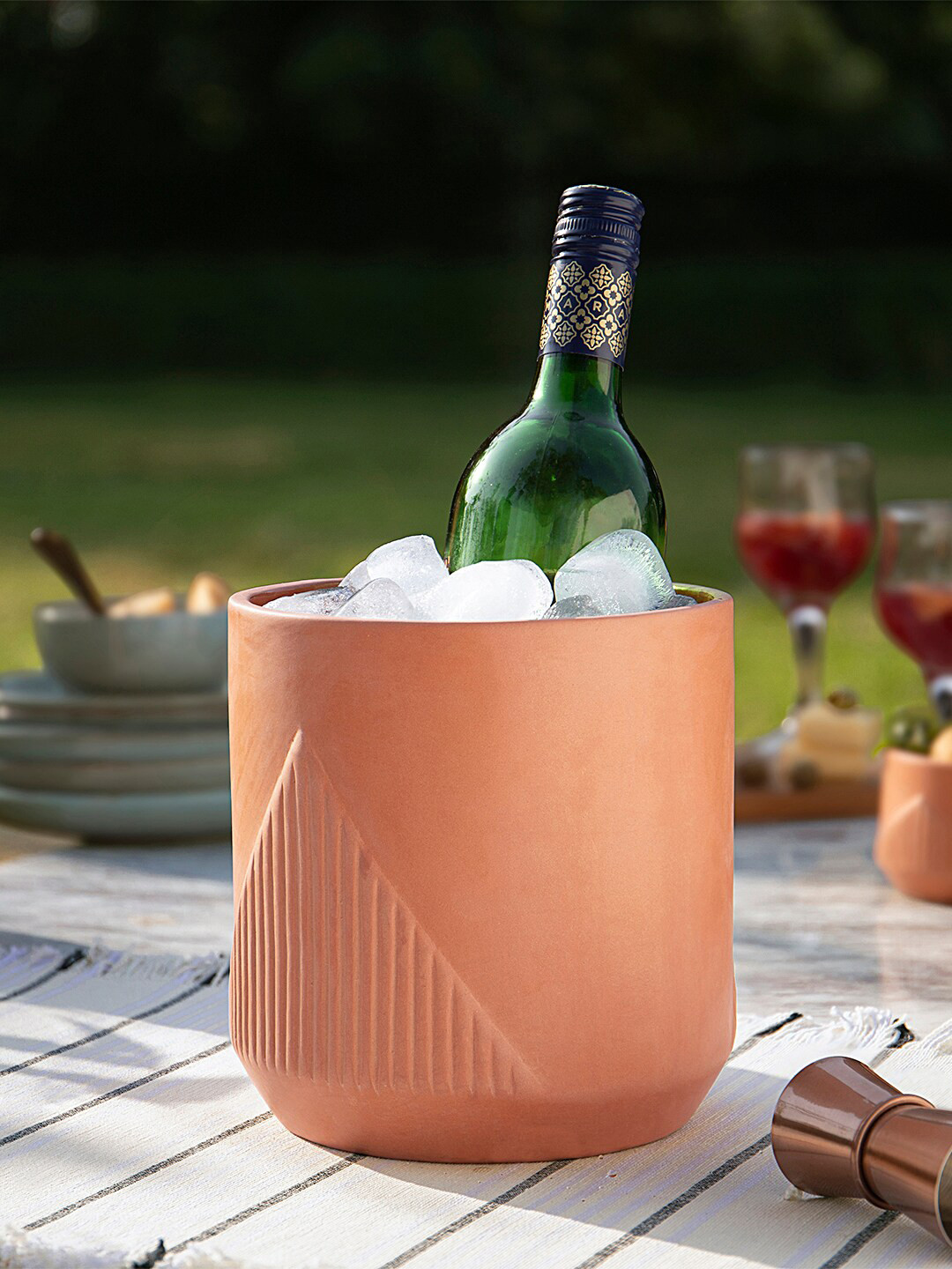 

ellementry Brown Textured Sienna Terracotta Bottle Cooler