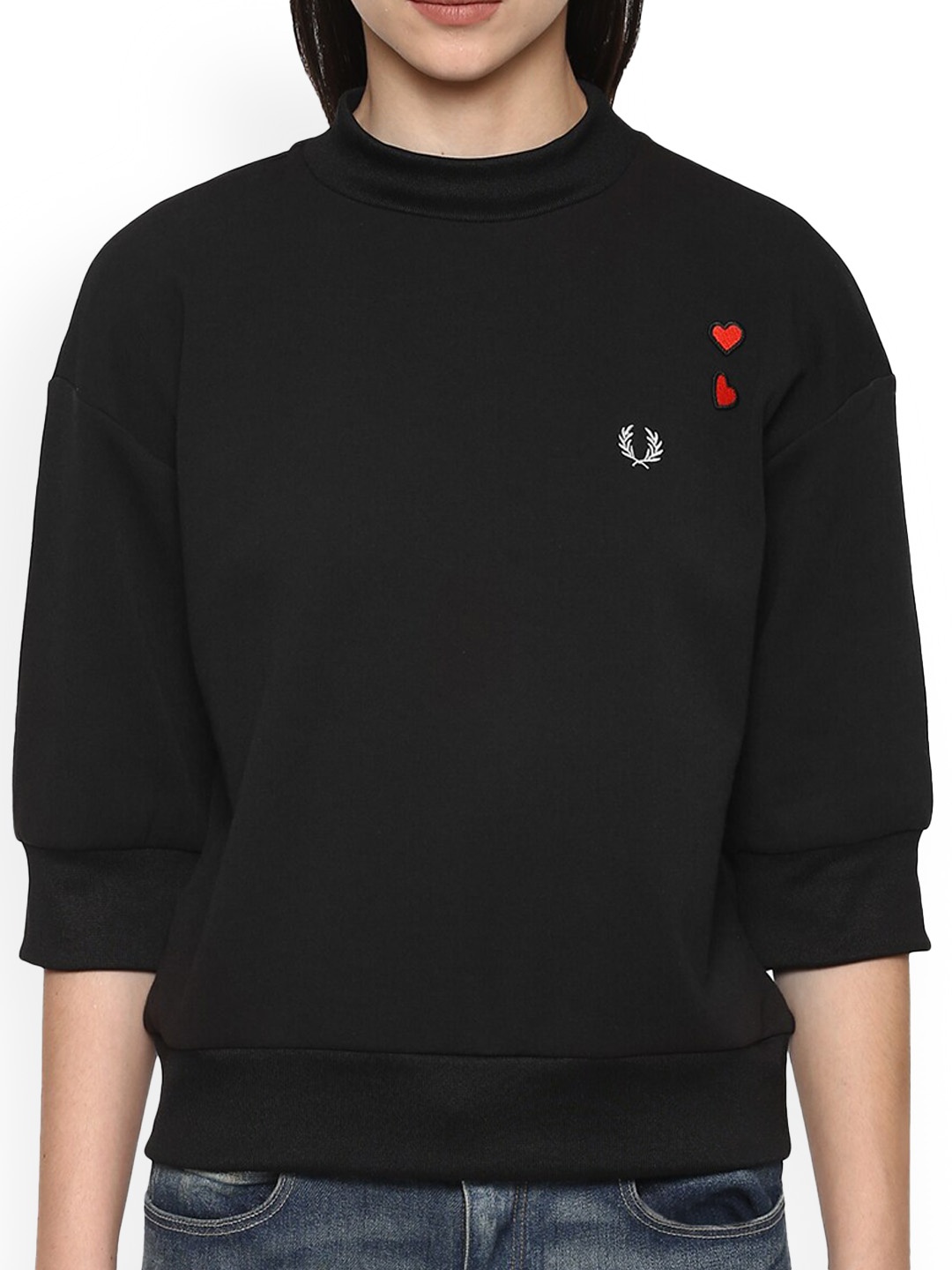 

Fred Perry Women Black Sweatshirt