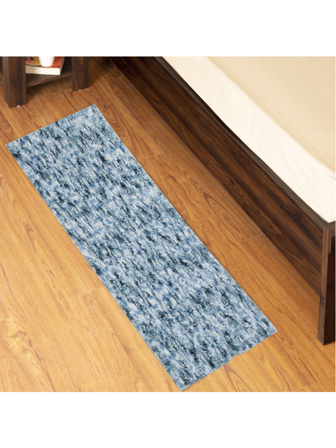 

Homecentre Blue & White Cross Hatch Tufted Floor Mat