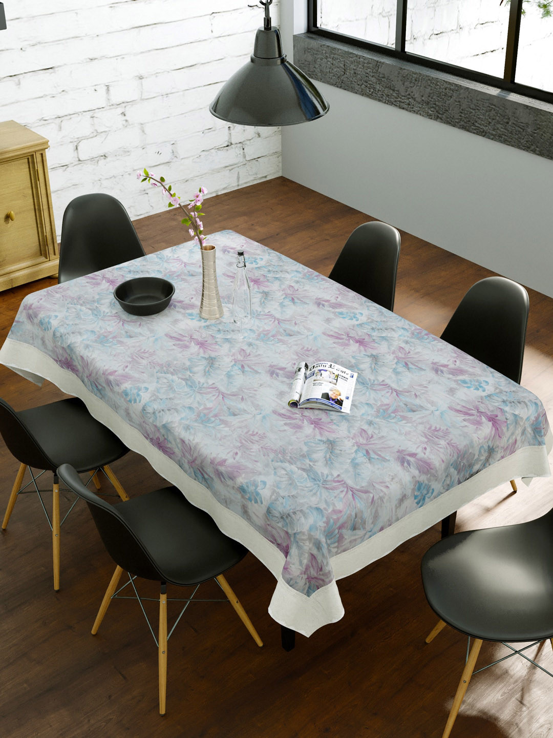

Clasiko Grey & Pink Floral Printed 6-Seater Anti-Slip Table Cover