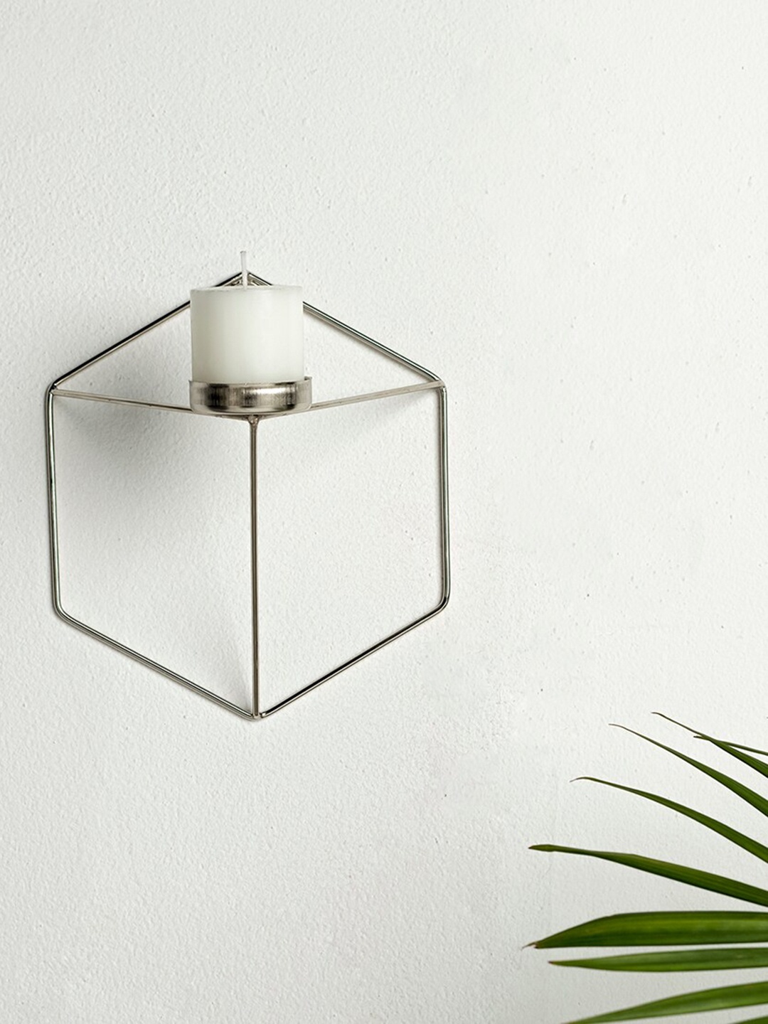 

BLANC9 Silver-Toned Wall Hanging Tealight Candle Holder
