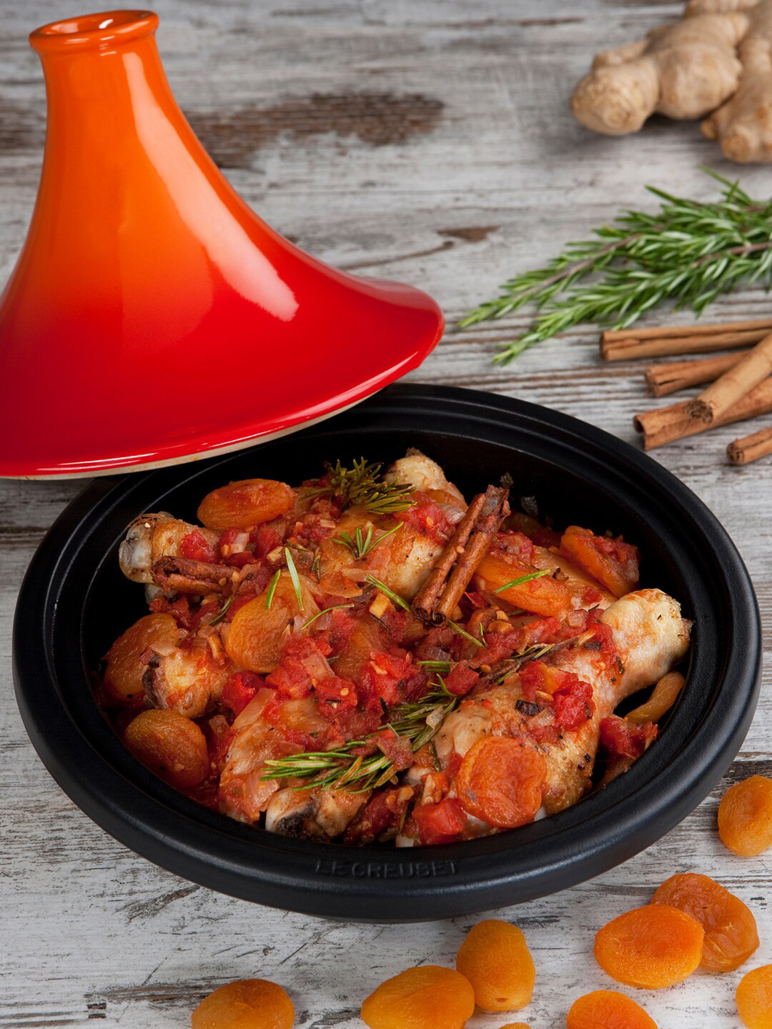 

LE CREUSET Orange & Black Solid Tangine