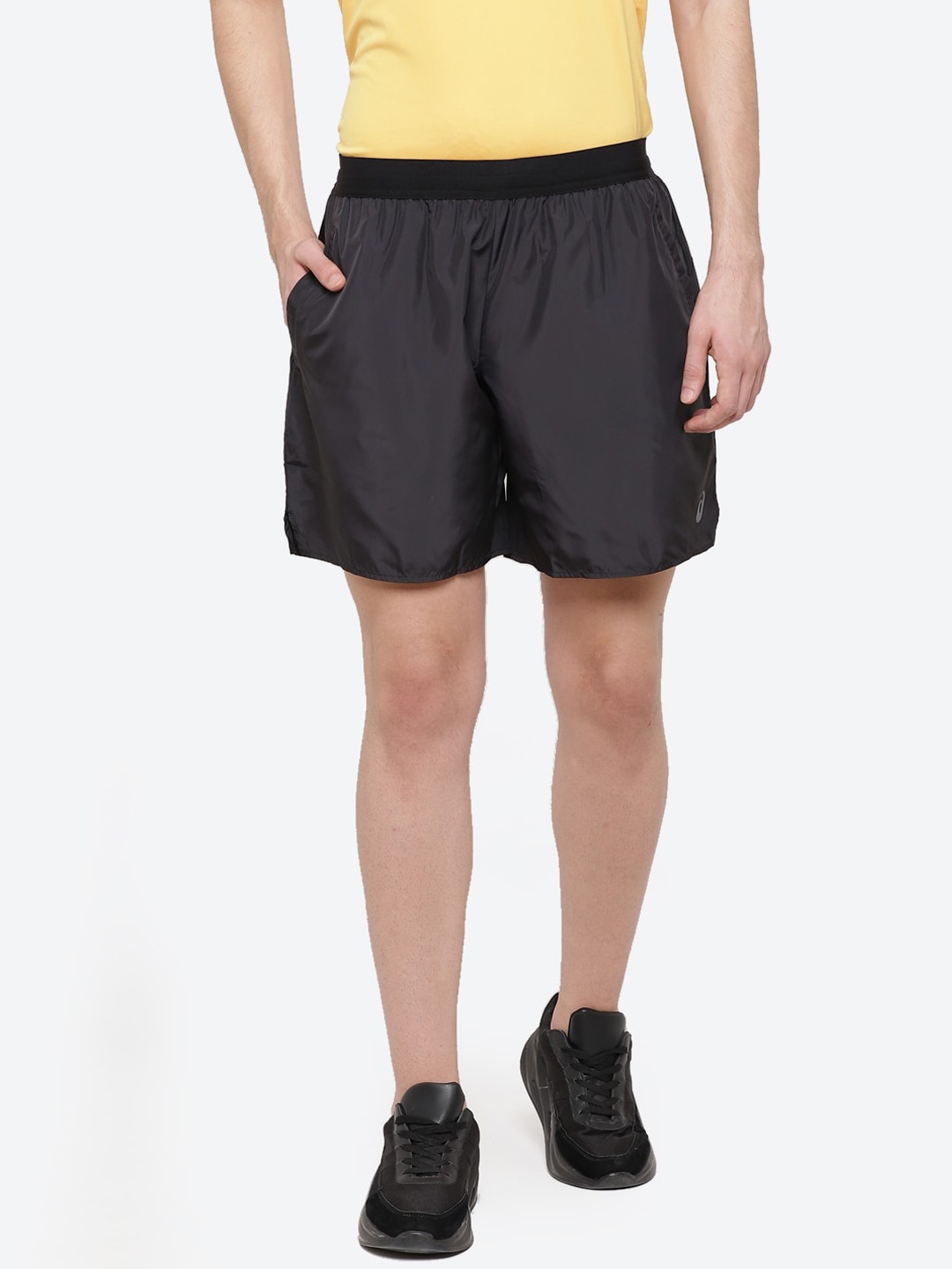 

ASICS Men Black Training Shorts M 7IN TRAINING WOVEN
