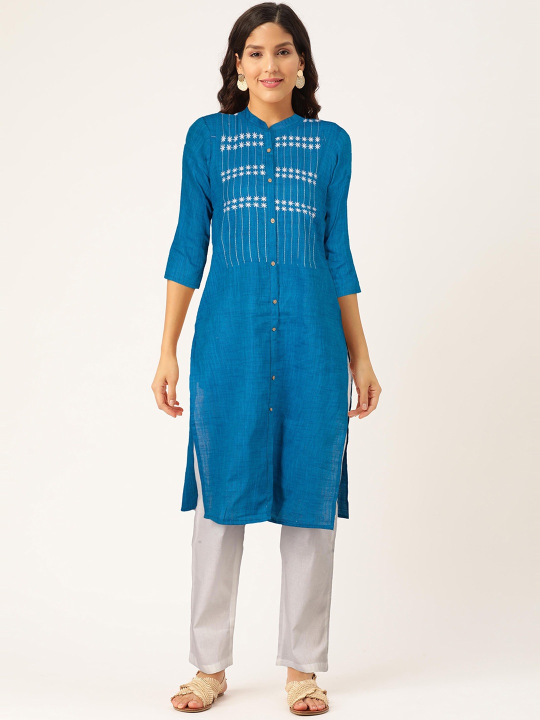 

FLAVIDO Women Blue Yoke Design Thread Work Kurta