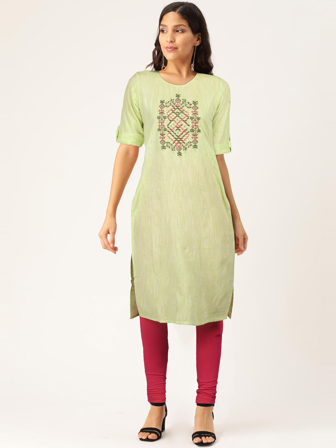 

FLAVIDO Women Green Floral Yoke Design Thread Work Kurta