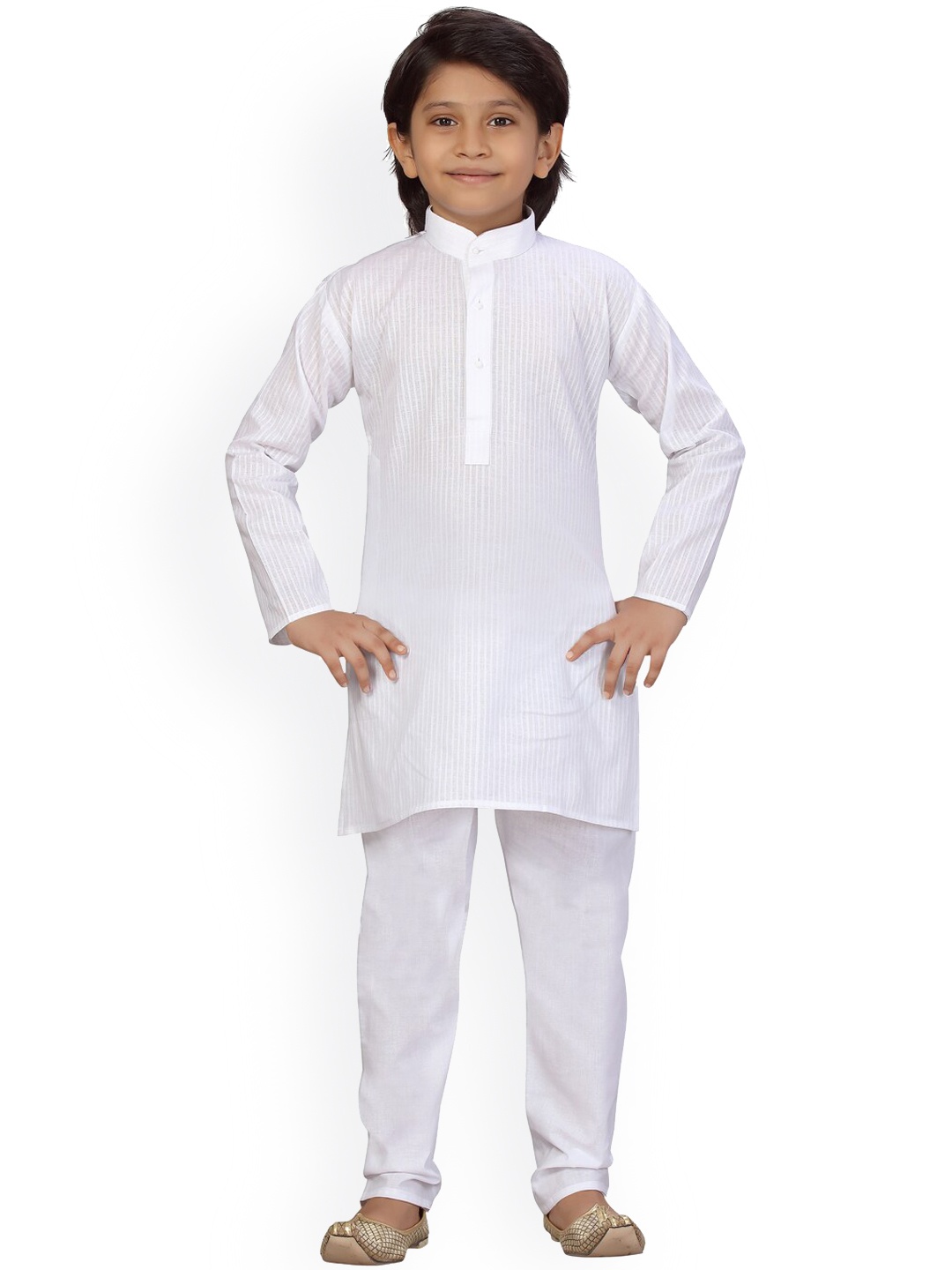 

LITTLE MAFIA BY Aarika Boys White Solid Pure Cotton Kurta With Pyjamas