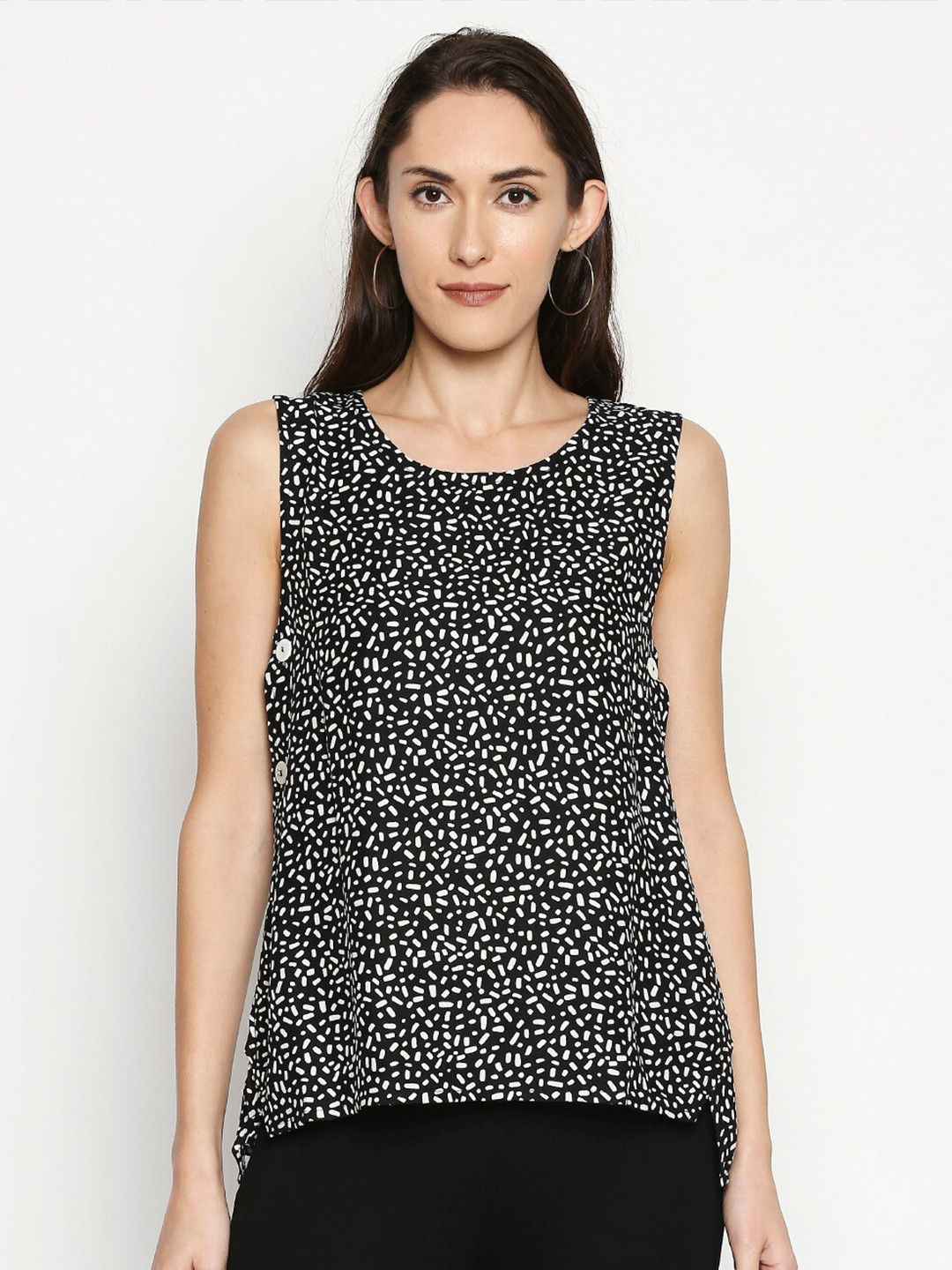 

People Black & White Printed Regular Top