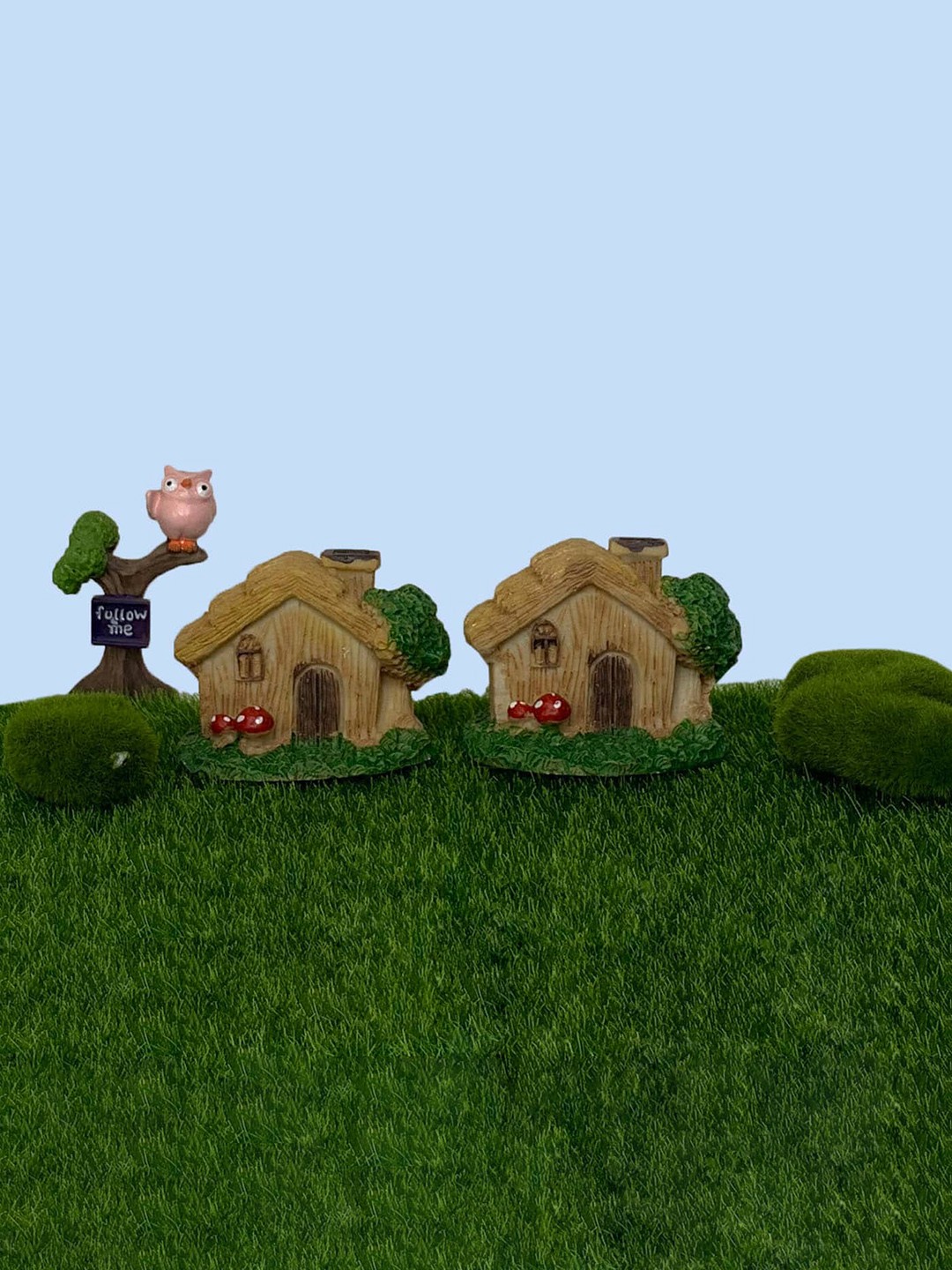 

Wonderland Set Of 2 Beige & Green House Miniature Fairy Garden Toys