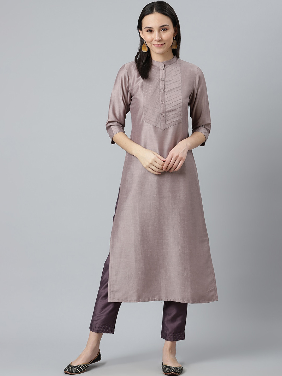 

Libas Women Grey Silk Solid Straight Kurta