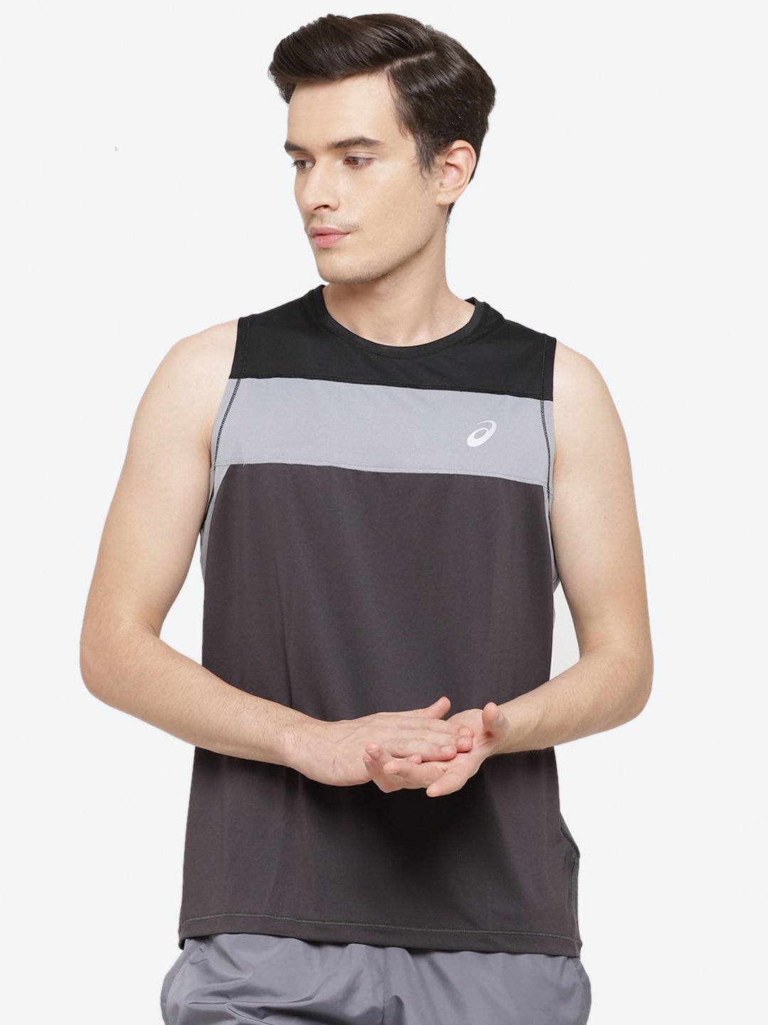 

ASICS Race Singlet Men Grey Black Colourblocked T-shirt