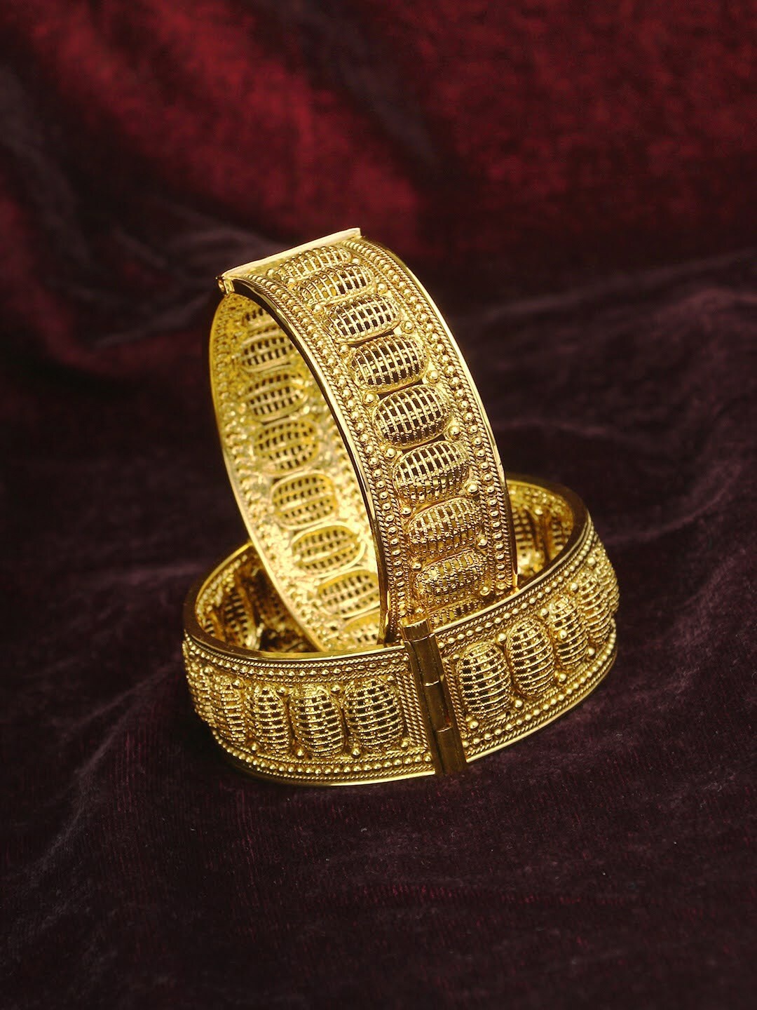 

Adwitiya Collection Set Of 2 24CT Gold-Plated Handcrafted Bangles