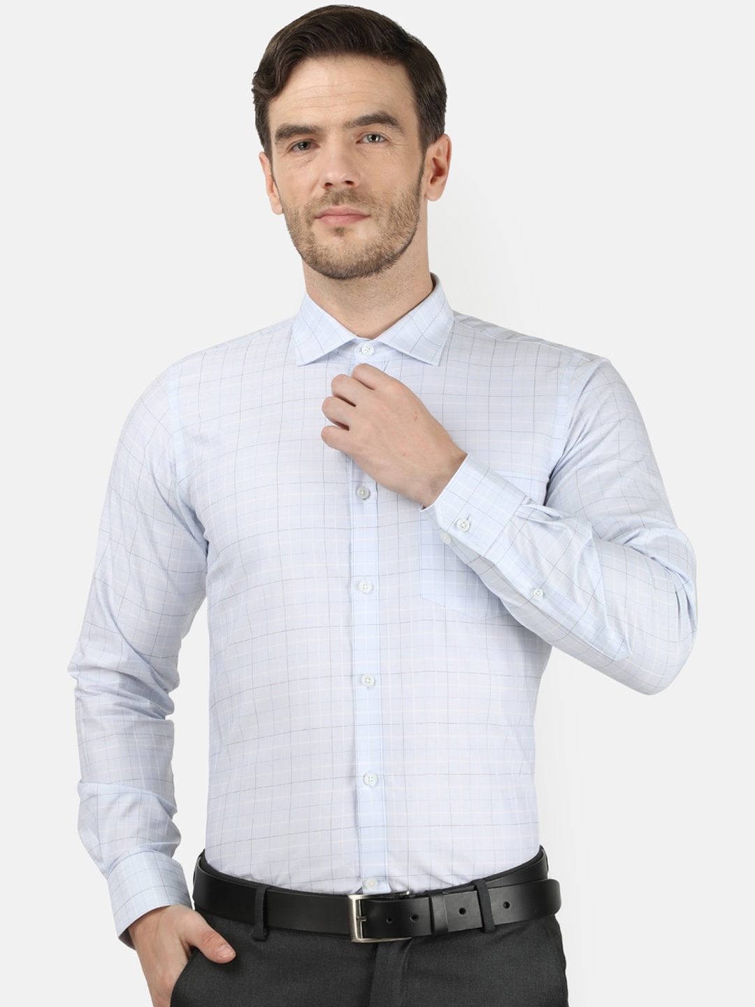

Monte Carlo Men Blue Checked Casual Shirt