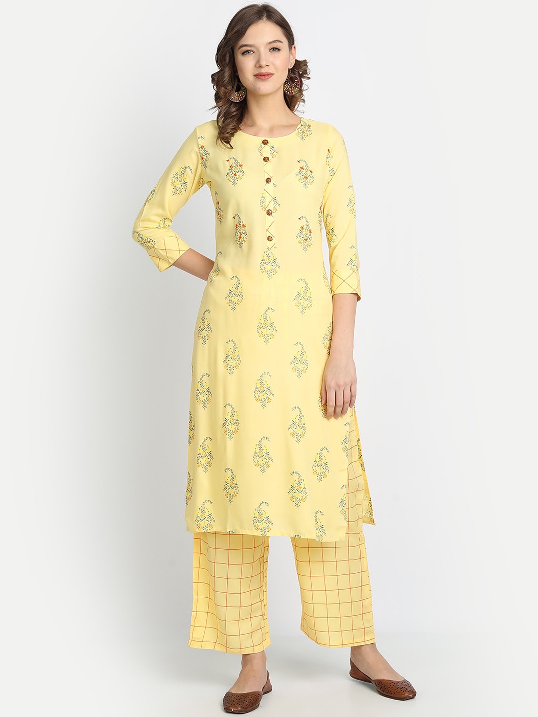 

Anubhutee Women Yellow Floral Printed Kurta with Trousers
