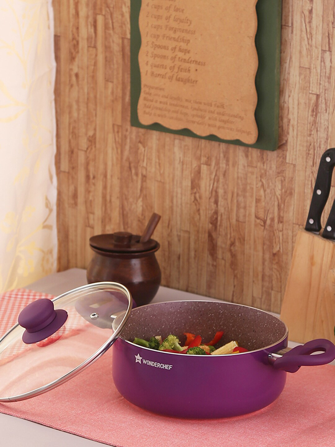 

Wonderchef Purple Royal Velvet Casserole with Lid