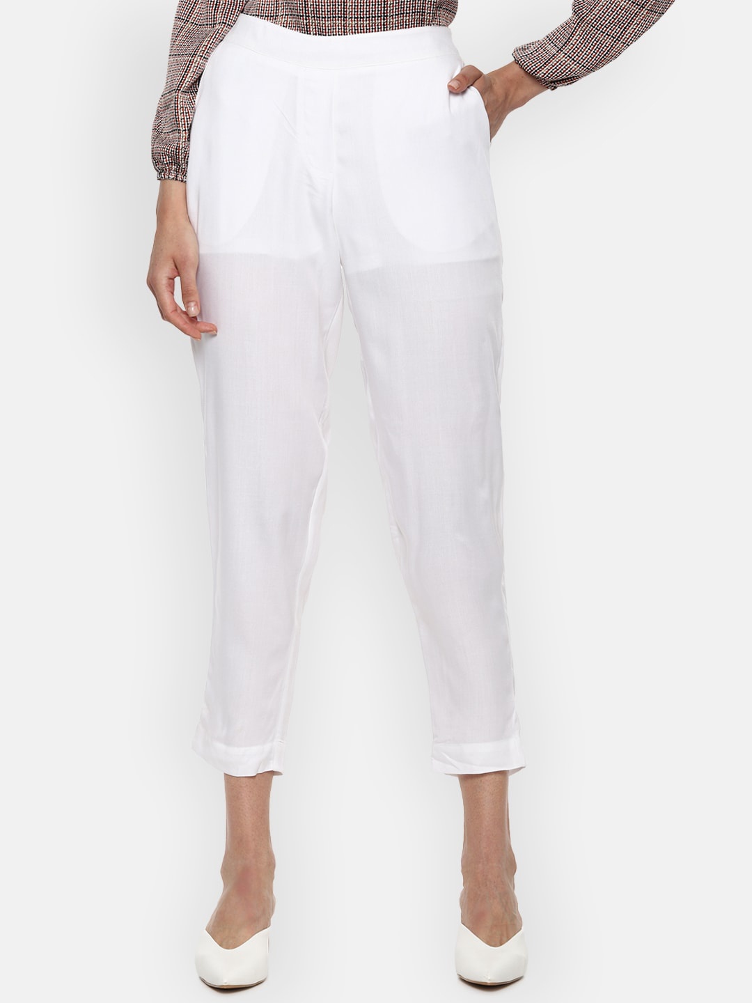

Van Heusen Woman White Solid Cropped Slim Fit Regular Trousers