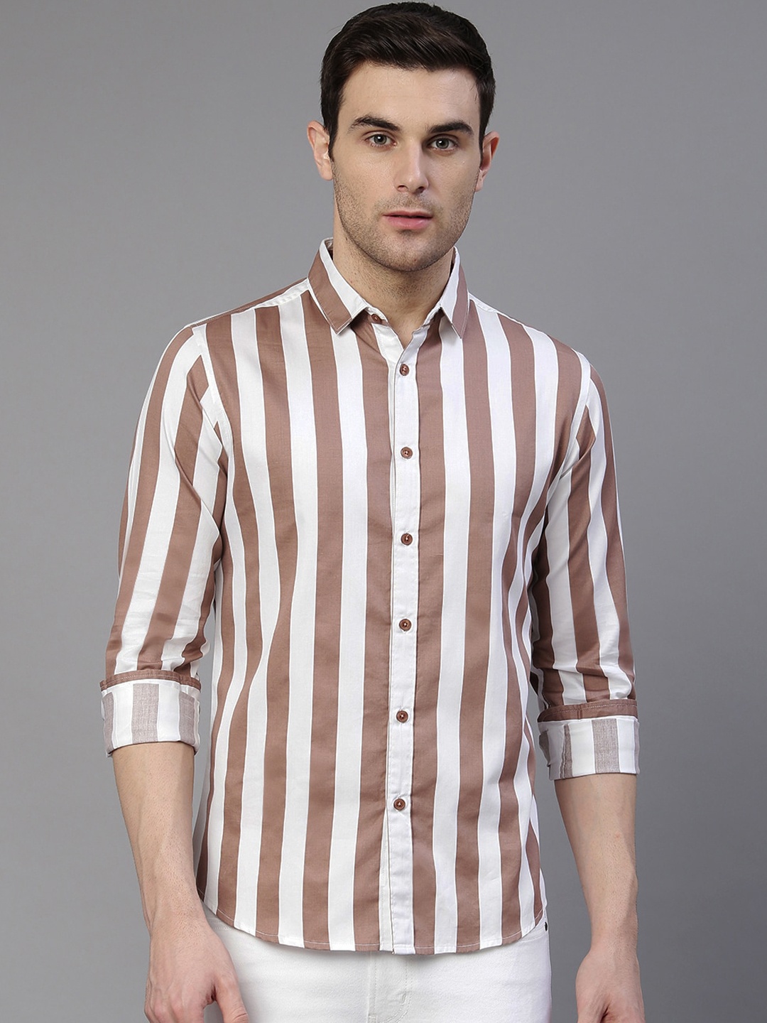 

Dennis Lingo Men Pink Cotton Vertical Striped Slim Fit Casual Shirt