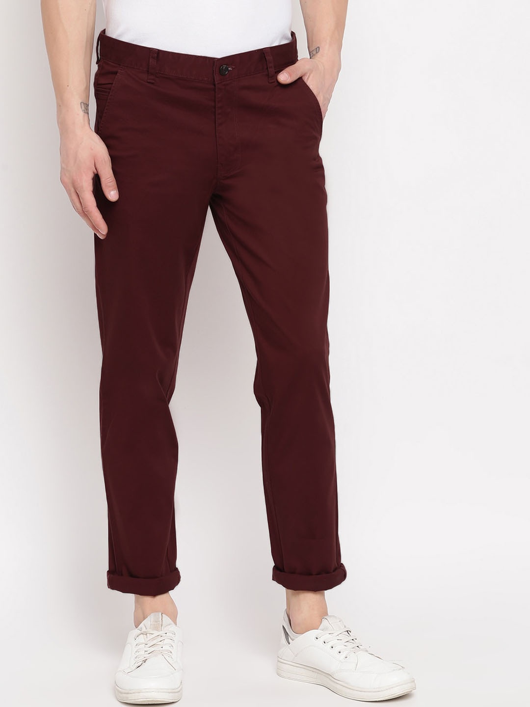 

Richlook Men Maroon Solid Mid-Rise Slim Fit Chinos
