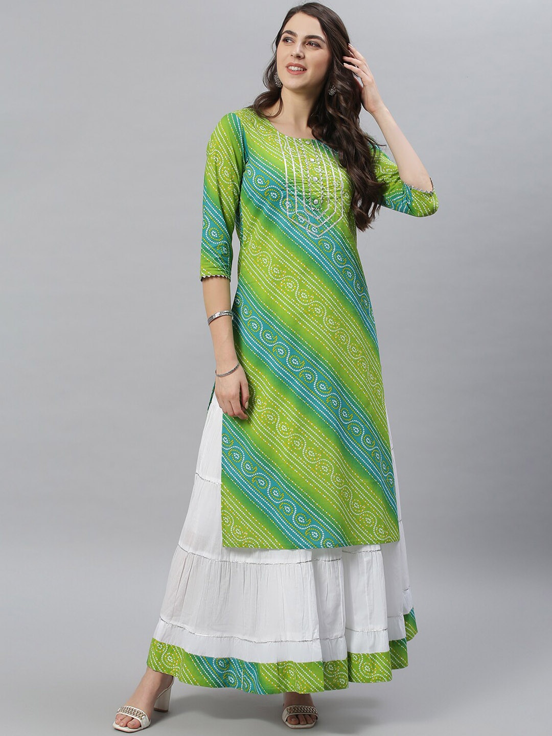

Azira Women Green & Blue Pure Cotton Printed Straight Kurta With Skirt