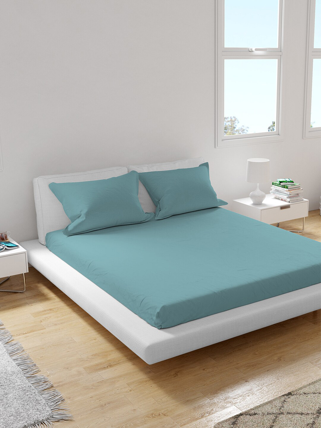 

Himeya Sea Green 300 TC King Sustainable Bedsheet with 2 Pillow Covers