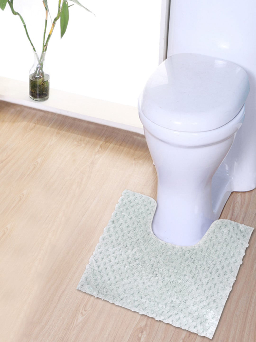 

AVI Living Blue Solid 2000 GSM Anti-Microbial & Anti-Slip Bath Rug