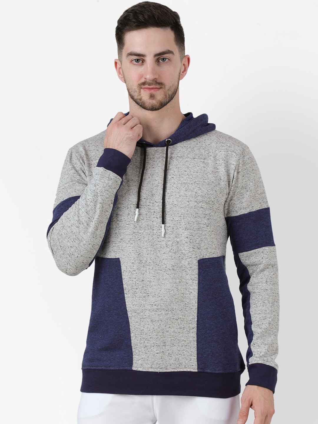 

PAUSE SPORT Men Grey Hooded Cotton Antimicrobial Pullover Sweatshirt