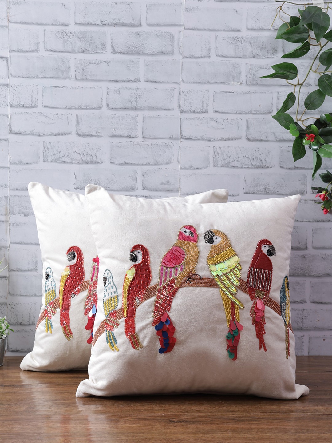 

eyda Set Of 2 White & Pink Embellished Velvet Square Cushion Covers