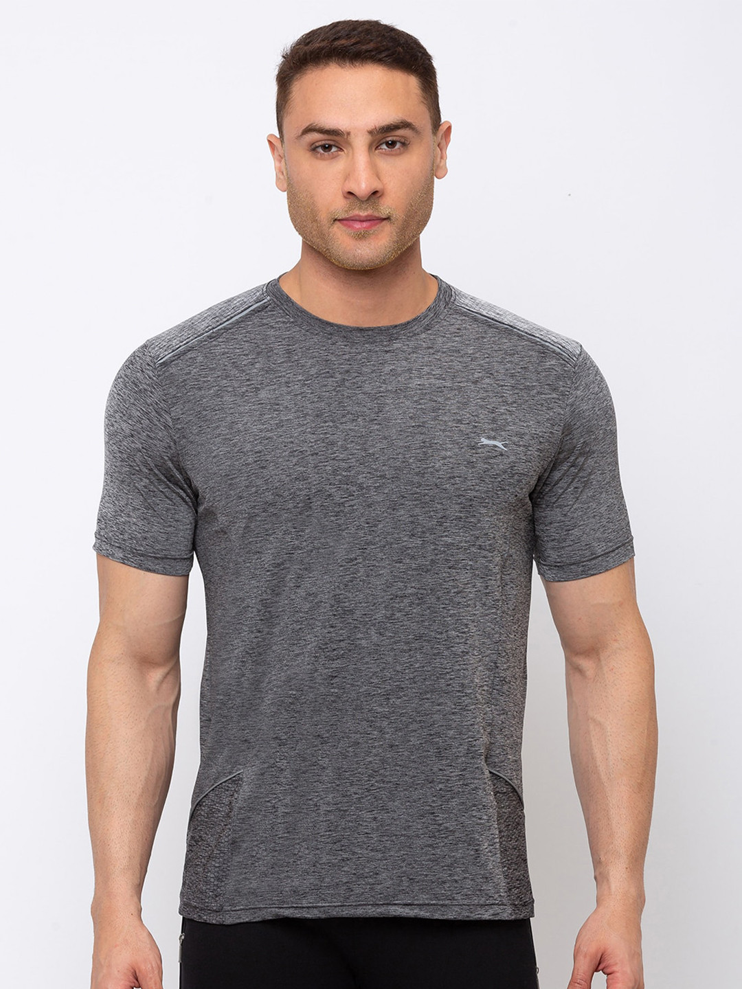 

Black Panther Men Grey Slim Fit T-shirt