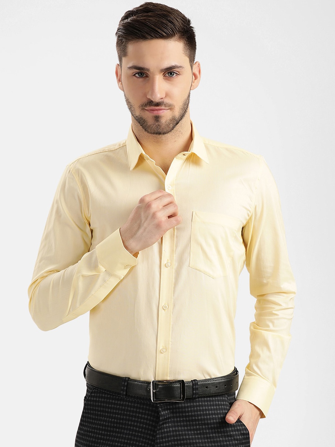 

V2 Value & Variety Men Yellow Casual Shirt