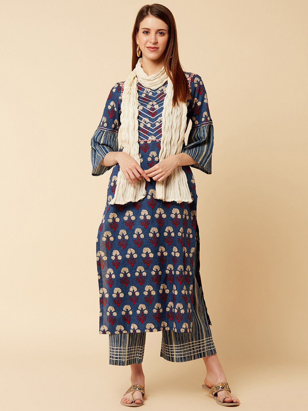 KSUT Women Blue & Maroon Printed Embroidered Kurta With Trousers & Dupatta