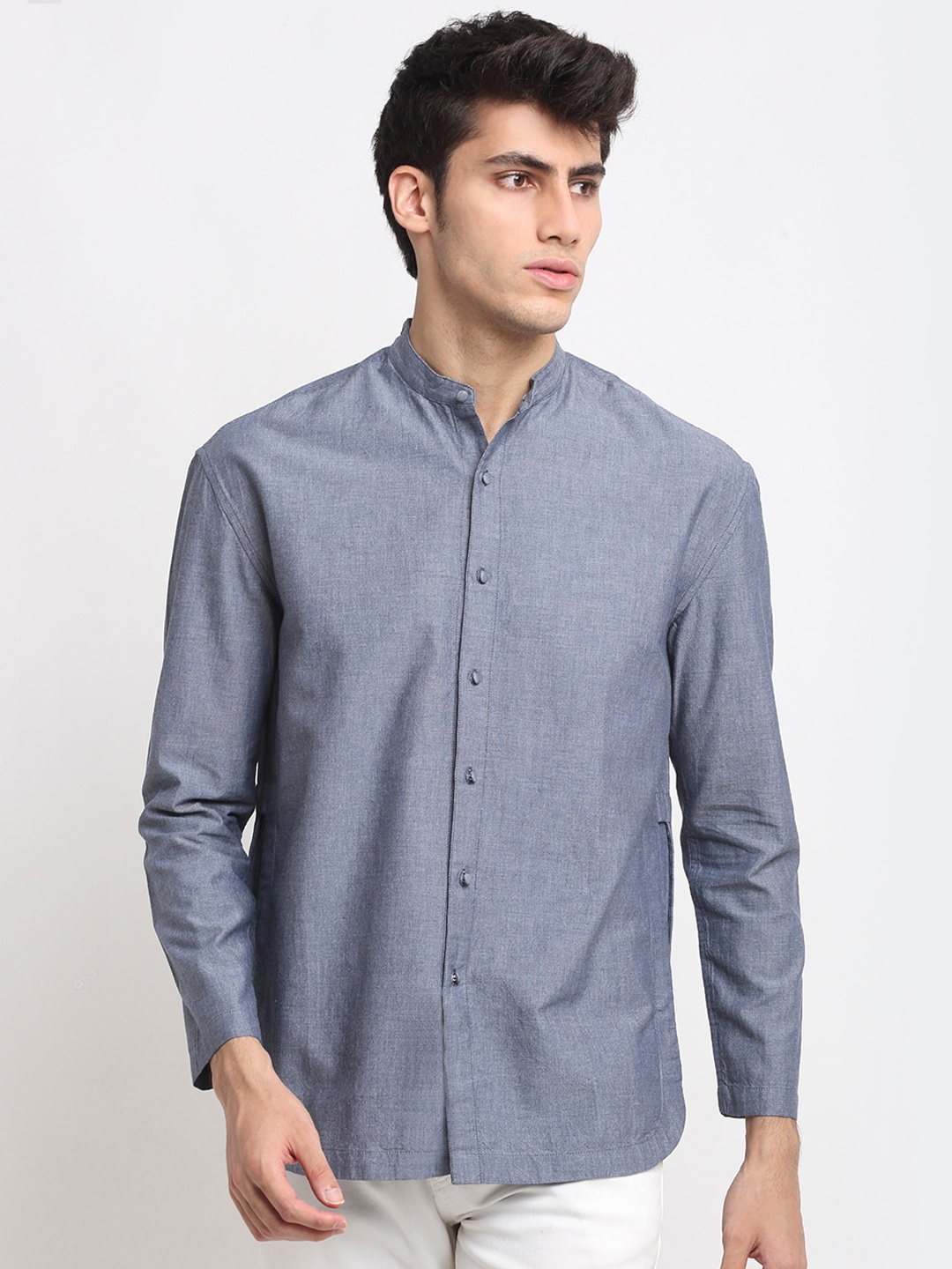 

Bhaane Men Charcoal Boxy pure Cotton Casual Shirt