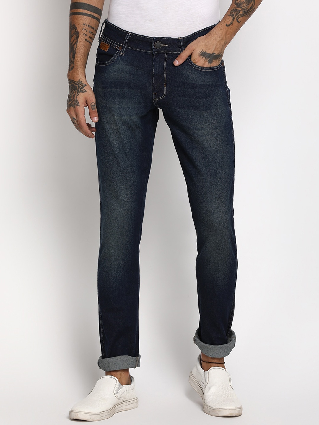 

Wrangler Men Navy Blue Skinny Fit Low-Rise Light Fade Jeans