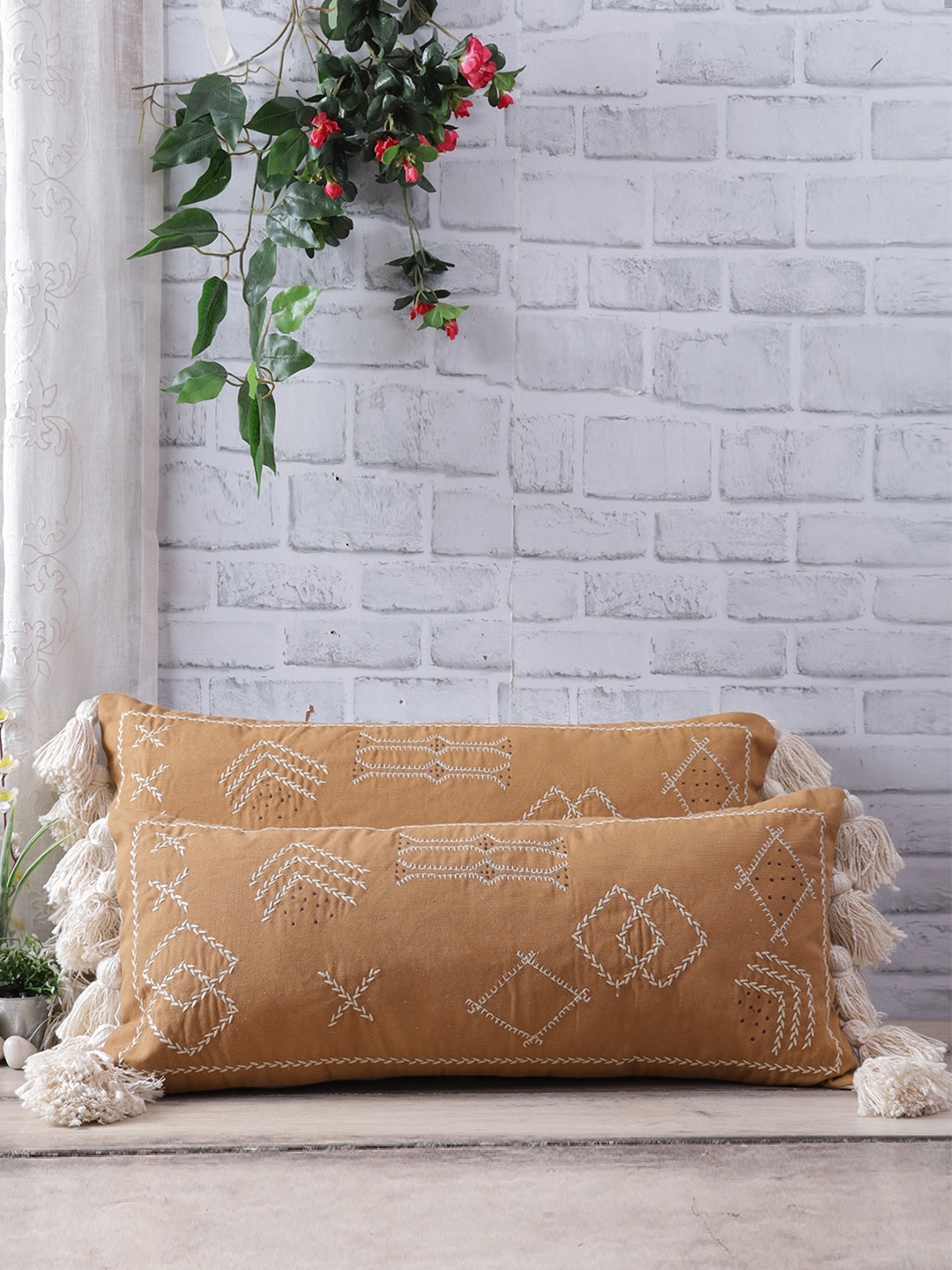 

eyda Set Of 2 Mustard Yellow & White Embroidered Rectangle Cushion Covers